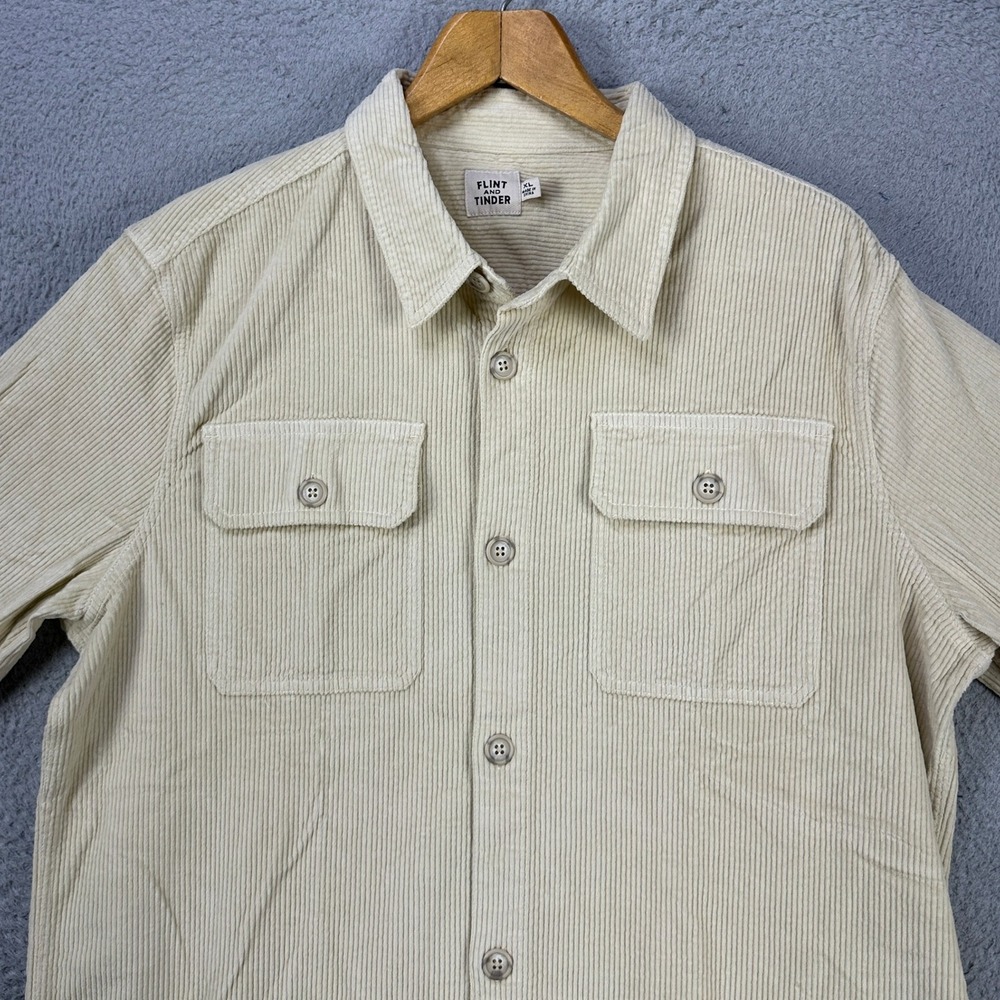 Flint Tinder Men Corduroy Shacket XL Beige Flap Pocket Button Up Long Sleeve NEW